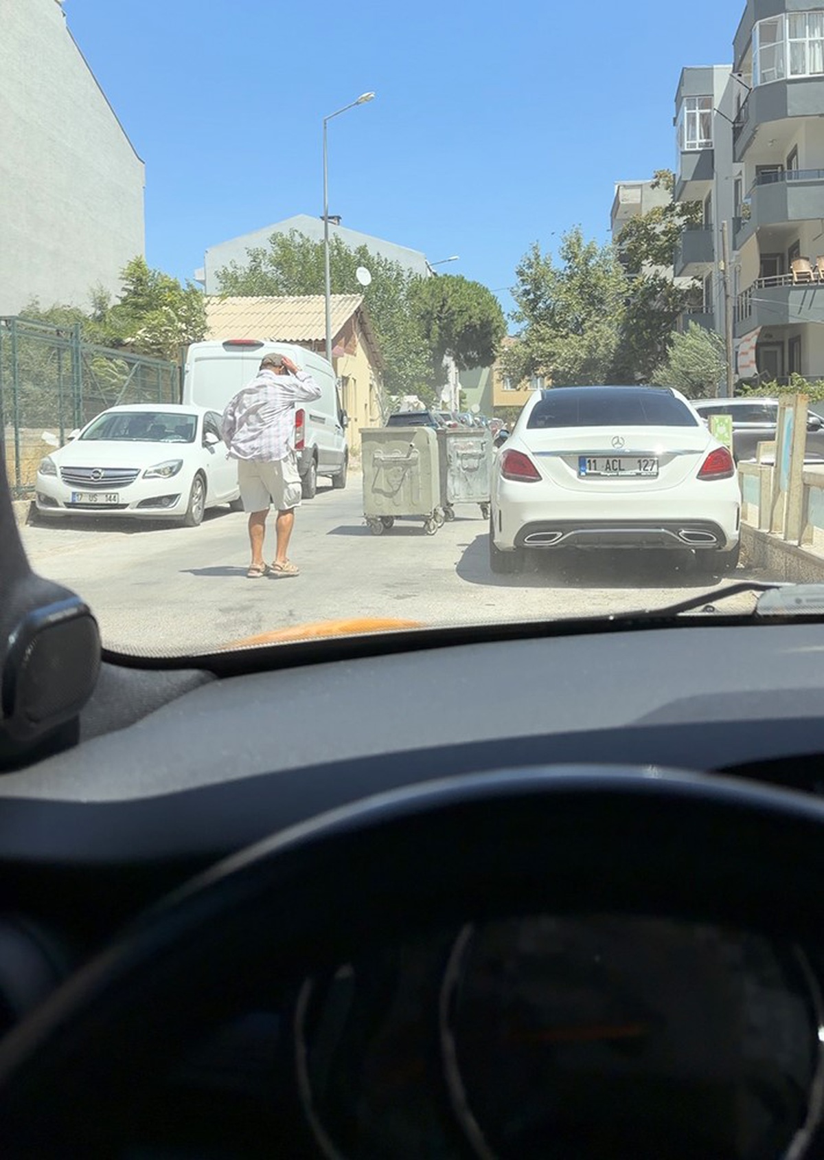 Çanakkale\'de Şiddetli Rüzgarın Panik Yaratması