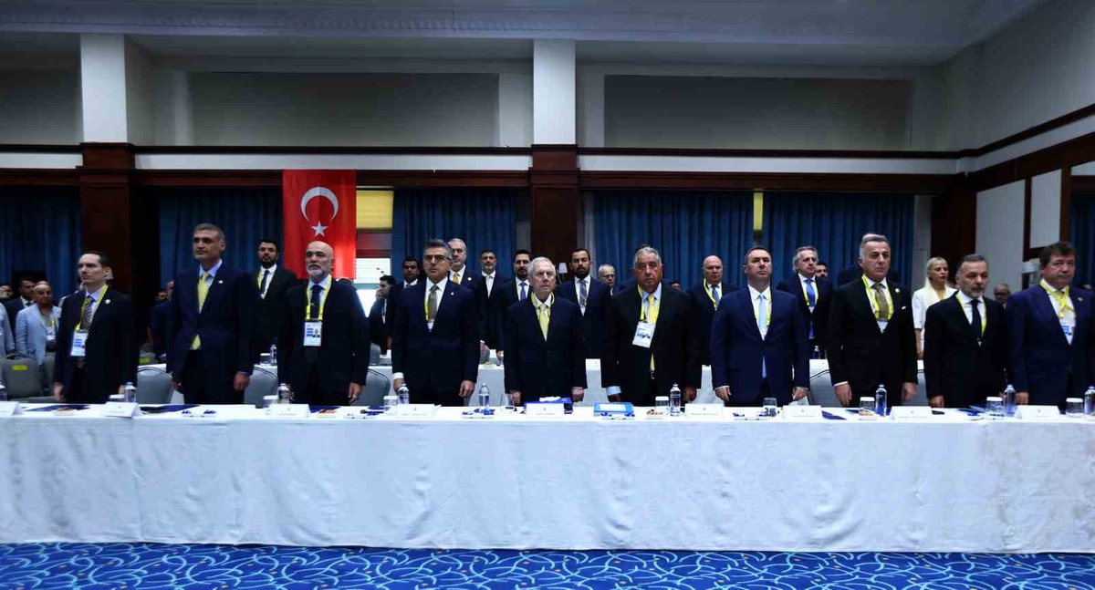 Fenerbahçe Yüksek Divan Kurulu Toplantısı Başladı