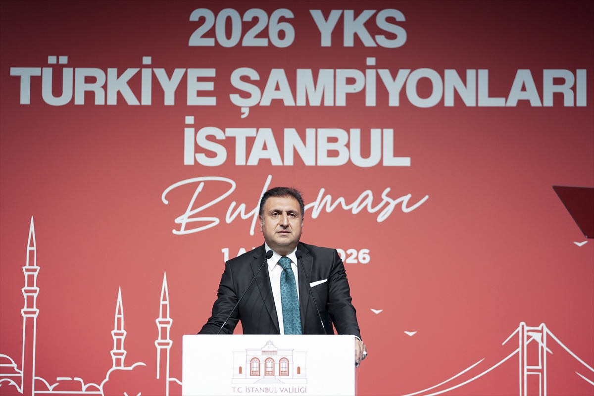 İstanbul\'da "2026 YKS İstanbul Şampiyonları Buluşması" yapıldı