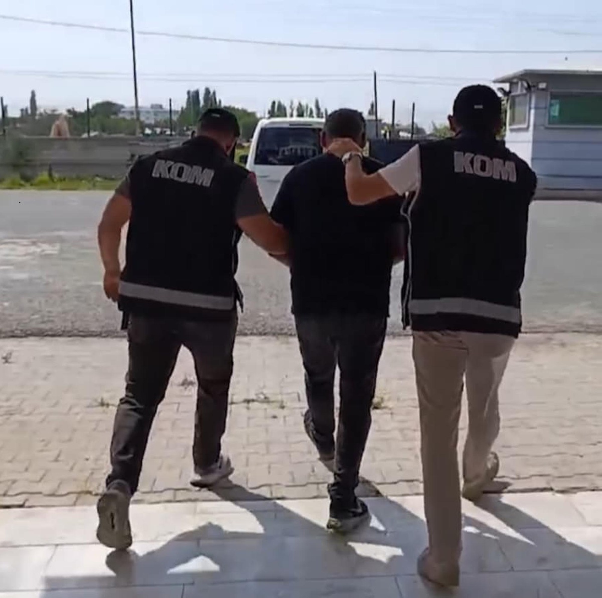 Iğdır\'da Kamuda İş Vaadiyle Dolandırıcılık