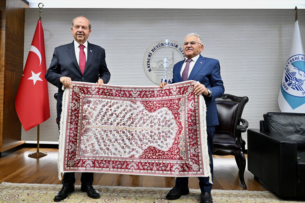 KKTC\'nin 5. Cumhurbaşkanı Ersin Tatar, Kayseri\'de ziyaretlerde bulundu