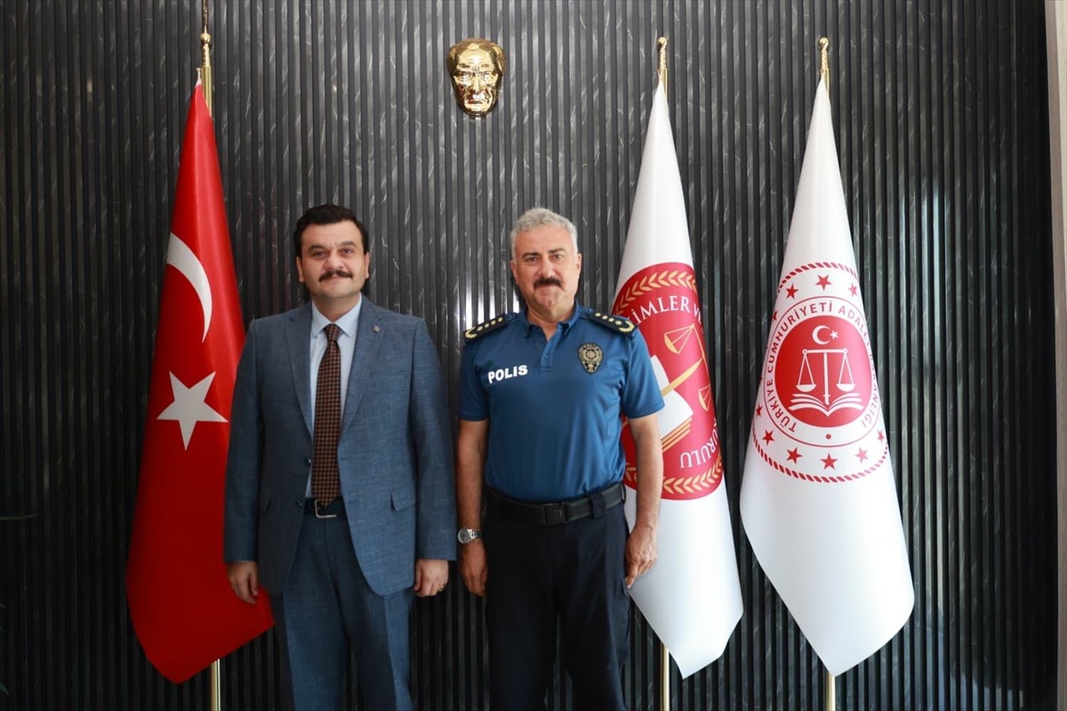 Mersin Emniyet Müdürü Protokolü Ziyaret Etti