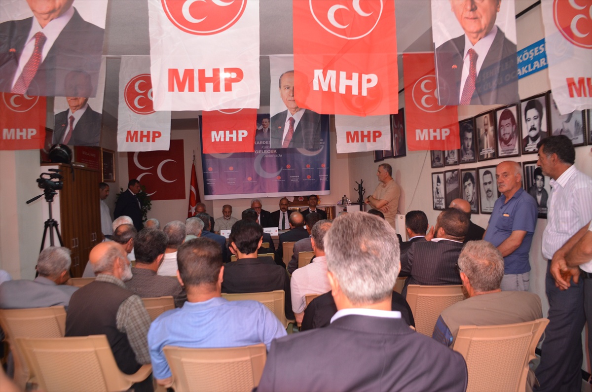 MHP Bulanık\'ta Zafer Yıkılmaz Yeniden Başkan