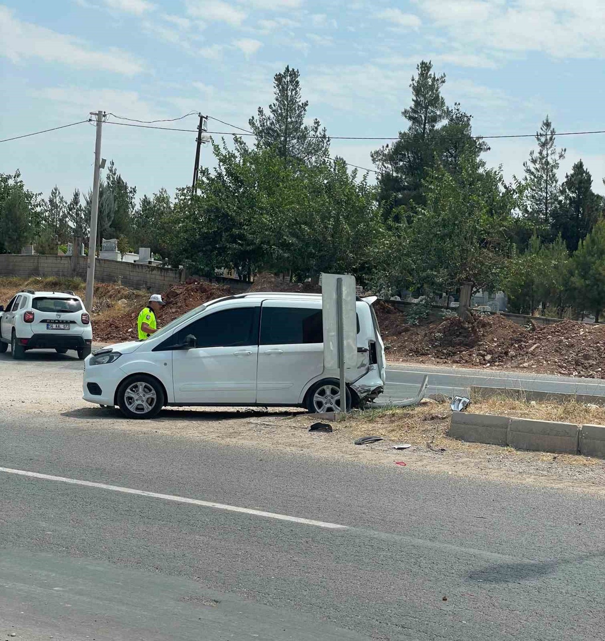 Kurtalan\'da Maddi Hasarlı Trafik Kazası