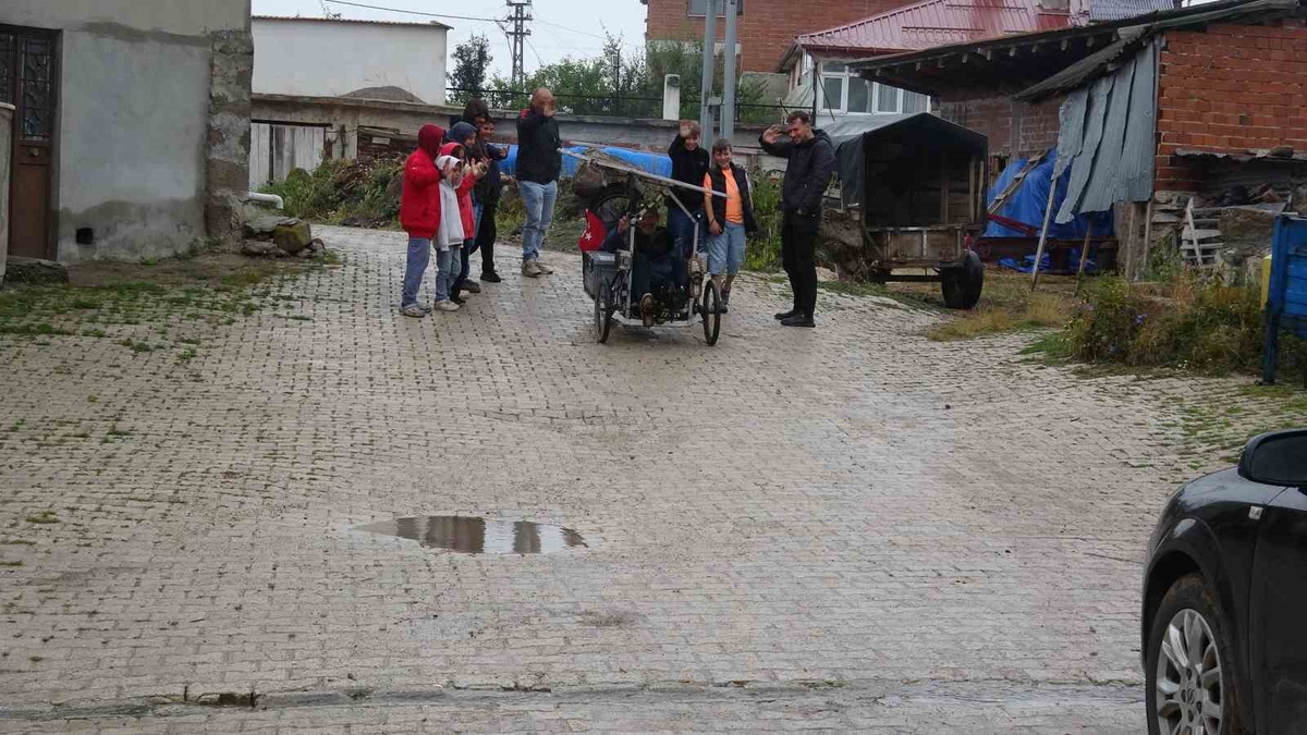 Fransız Gezgin Türkiye\'yi Keşfediyor