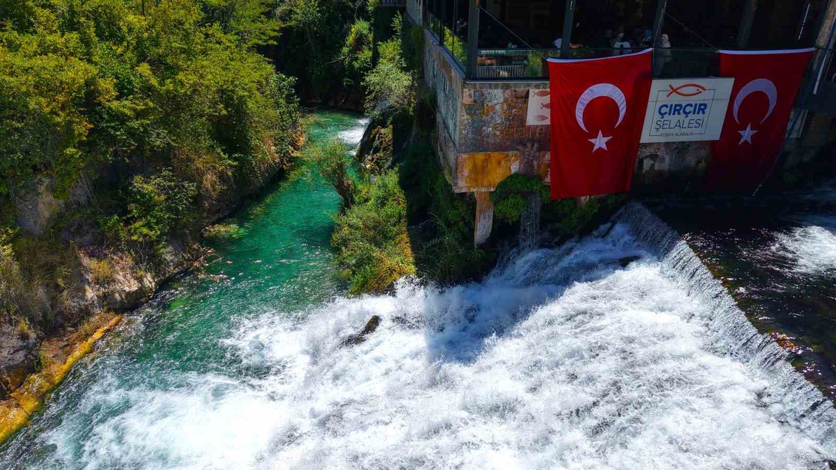 Çırçır Şelalesi: Keban\'ın Doğa Harikası