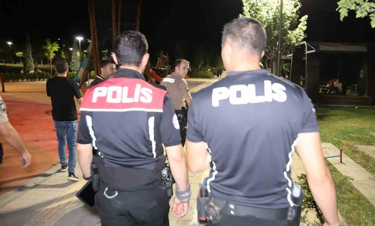 Aksaray\'da Parklarda Güvenlik Uygulaması