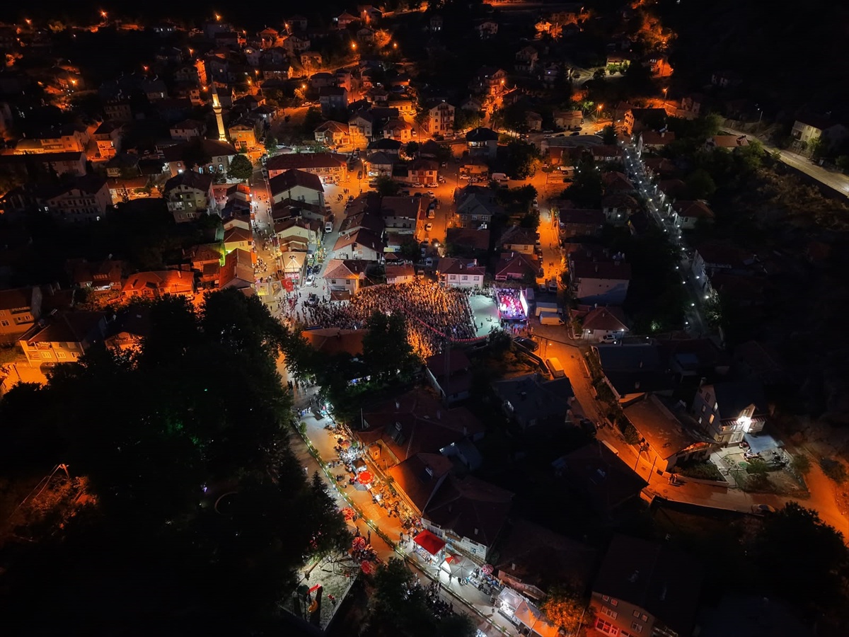 55. Ayran Festivali Cevizli\'de Coşkuyla Kutlandı