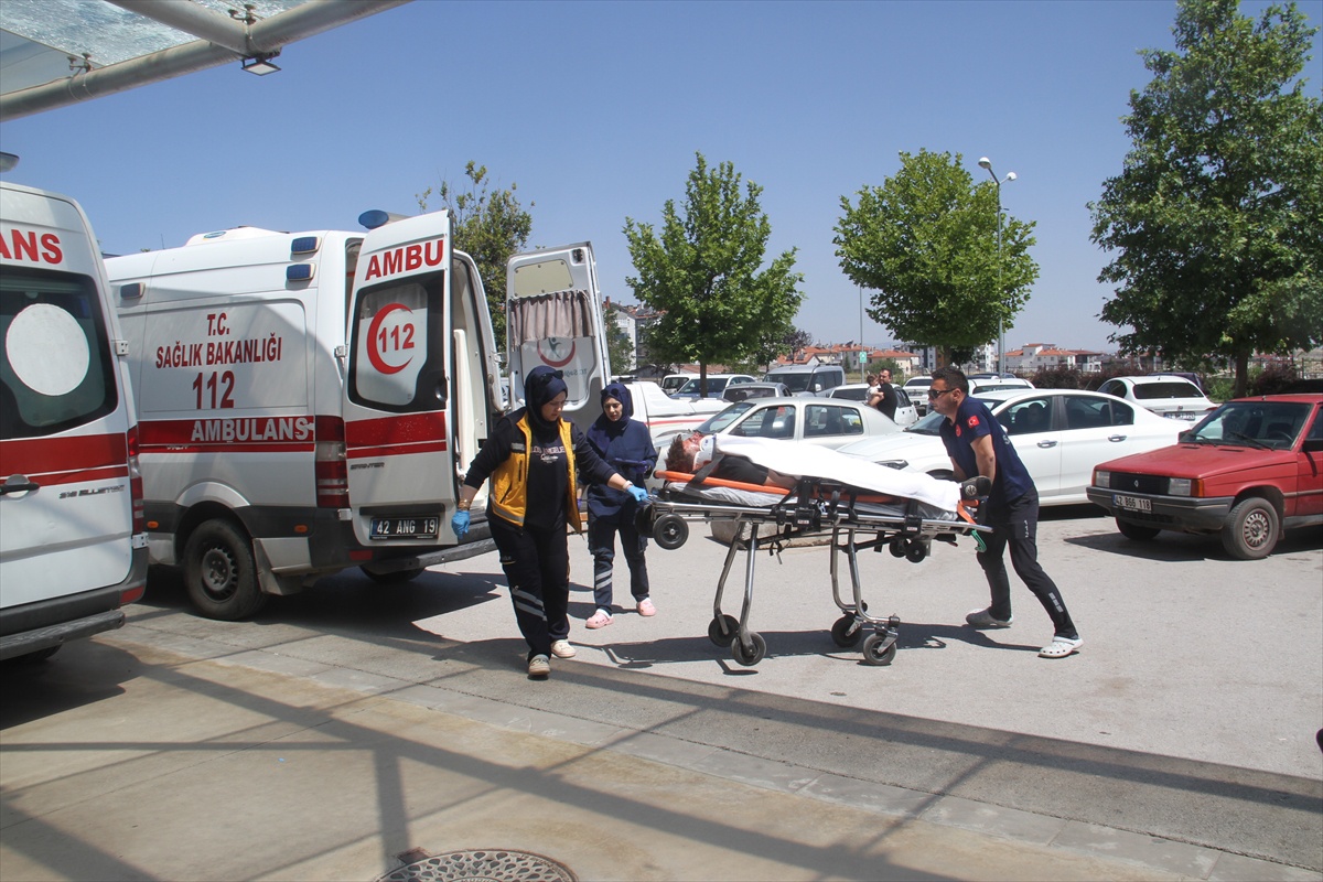 Beyşehir\'de Trafik Kazası: Sürücü Ağır Yaralı