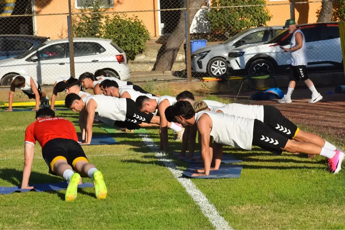 Bucaspor 1928 Antrenmanlara Gecikmeli Başladı