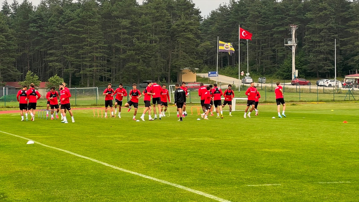 Çorum FK Düzce Kampına Başladı