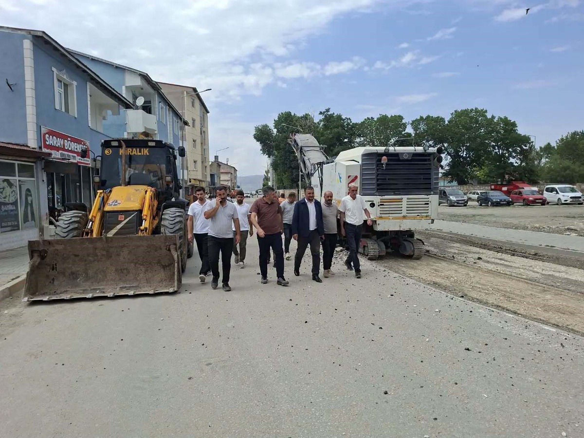 Diyadin’de 4 Km Asfaltlama Başladı