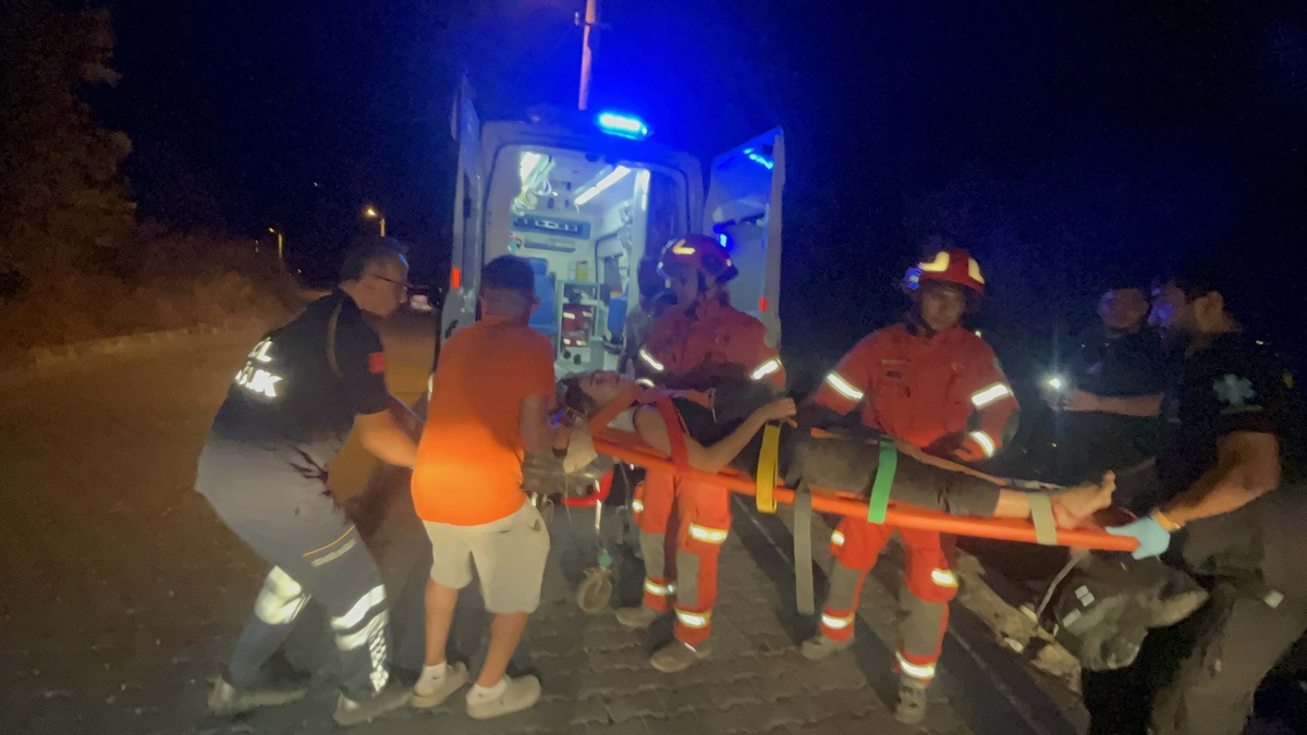 Fethiye\'de 6 Metreden Düşme Olayı
