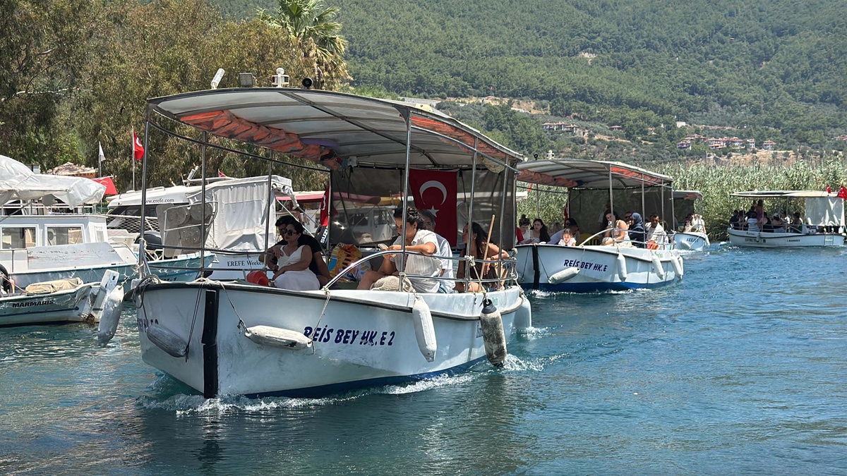 Akyaka\'nın Doğal Akvaryumu: Kadın Azmağı