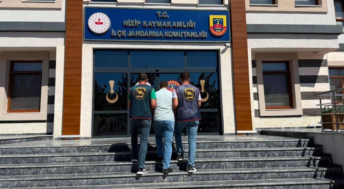Gaziantep\'te 2 Dolandırıcı Yakalandı