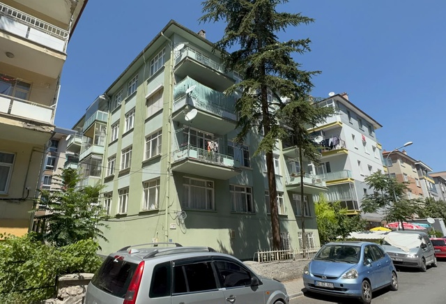 Aidat tartışmasında kan aktı: Kiracı, apartman yöneticisini bıçakladı