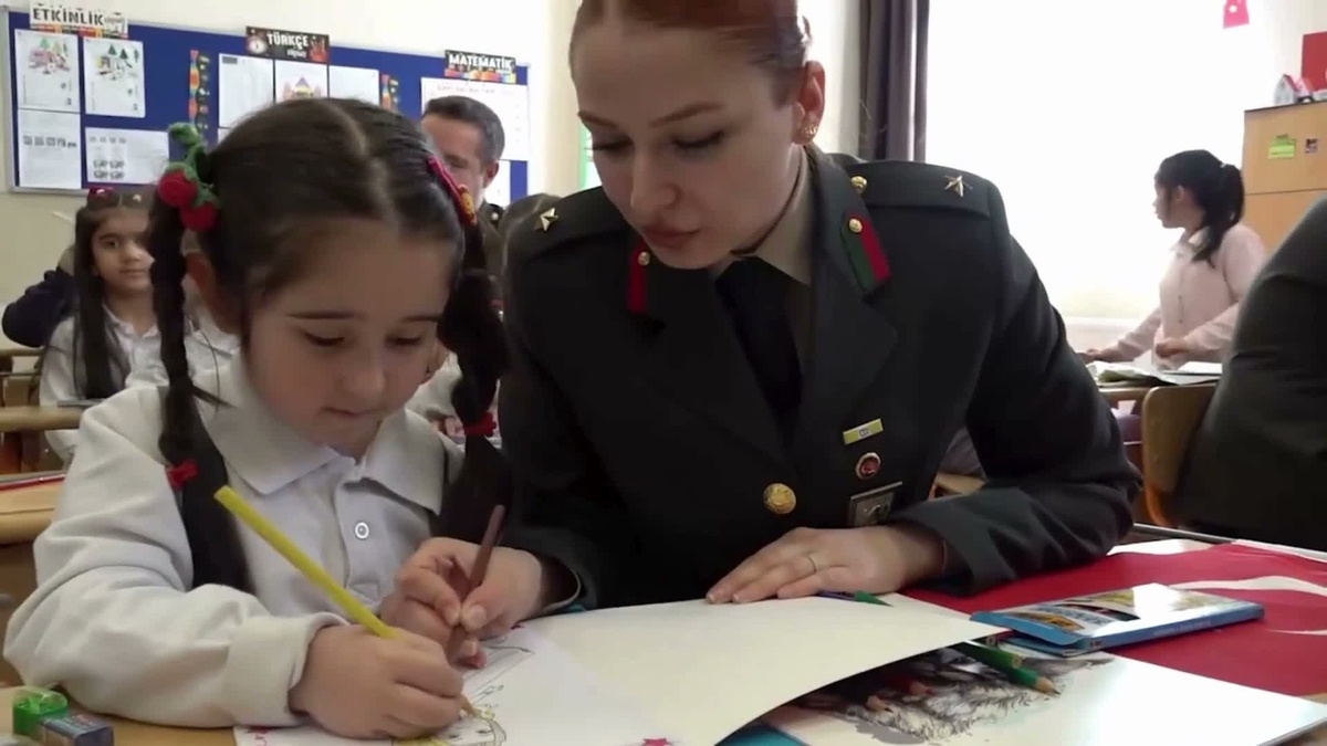Kahramanım Mehmetçik Yarışmasında Oylama Başladı
