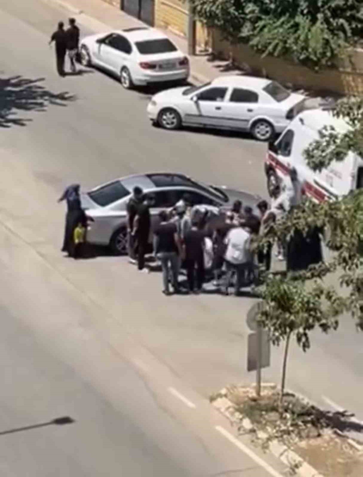 Siverek\'te Trafik Kazası: Motosiklet Sürücüsü Yaralandı