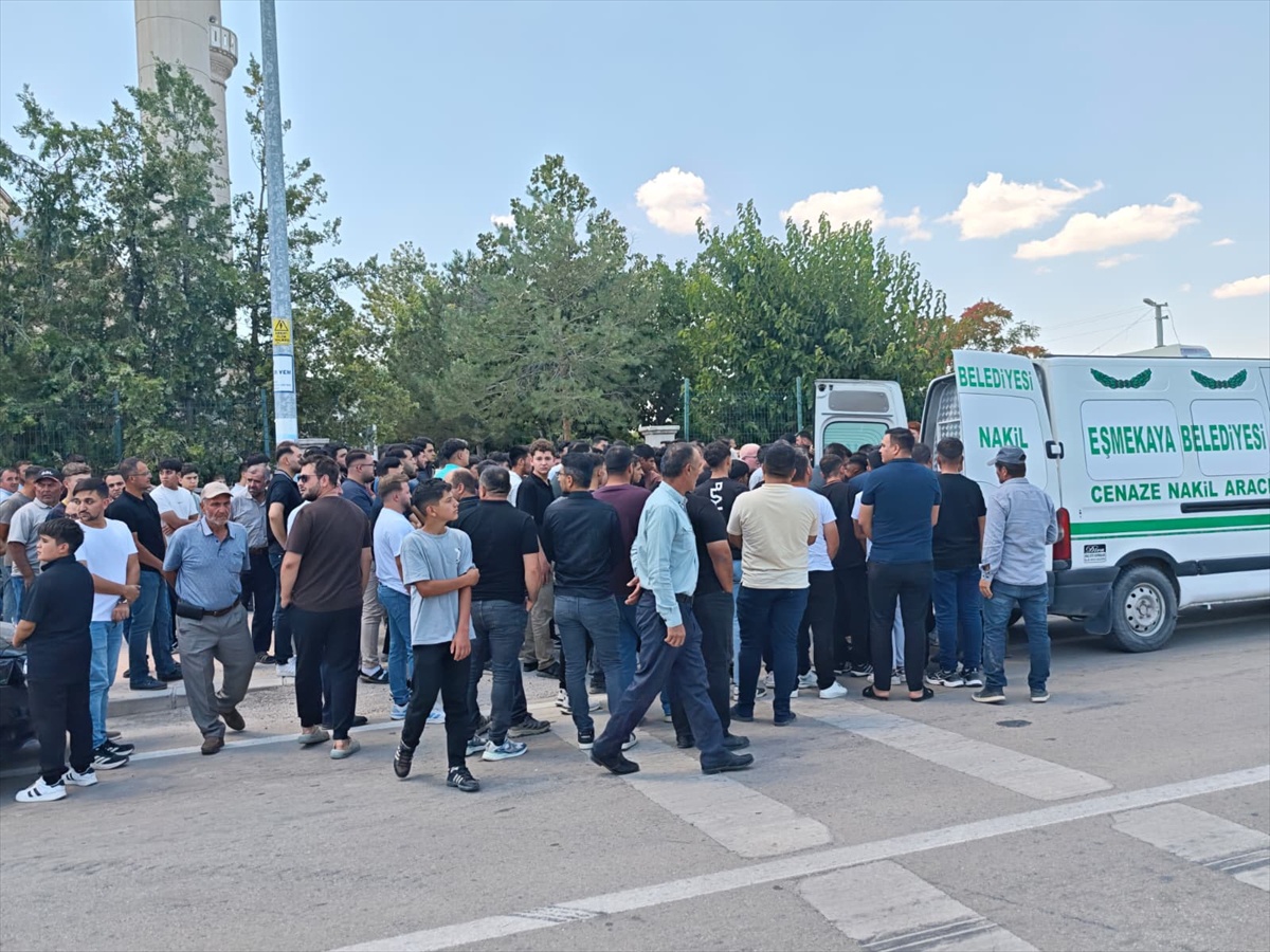 Aksaray\'da Motosiklet Kazasında Genç Hayatını Kaybetti