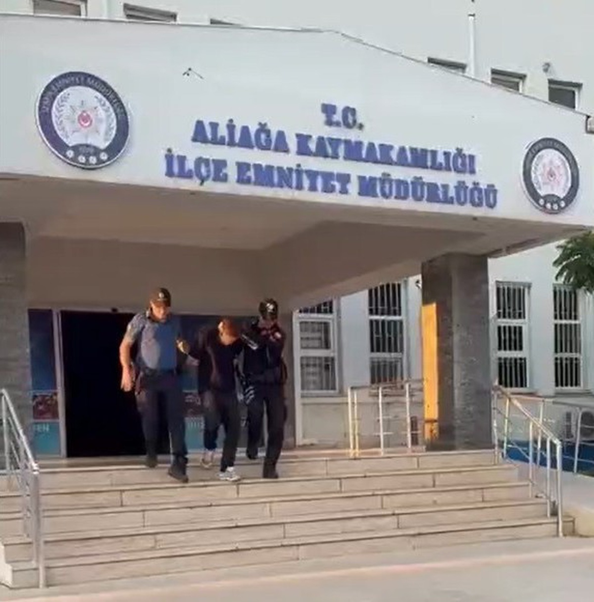 Dolandırıcı 22 Yıl Hapis Cezasıyla Yakalandı