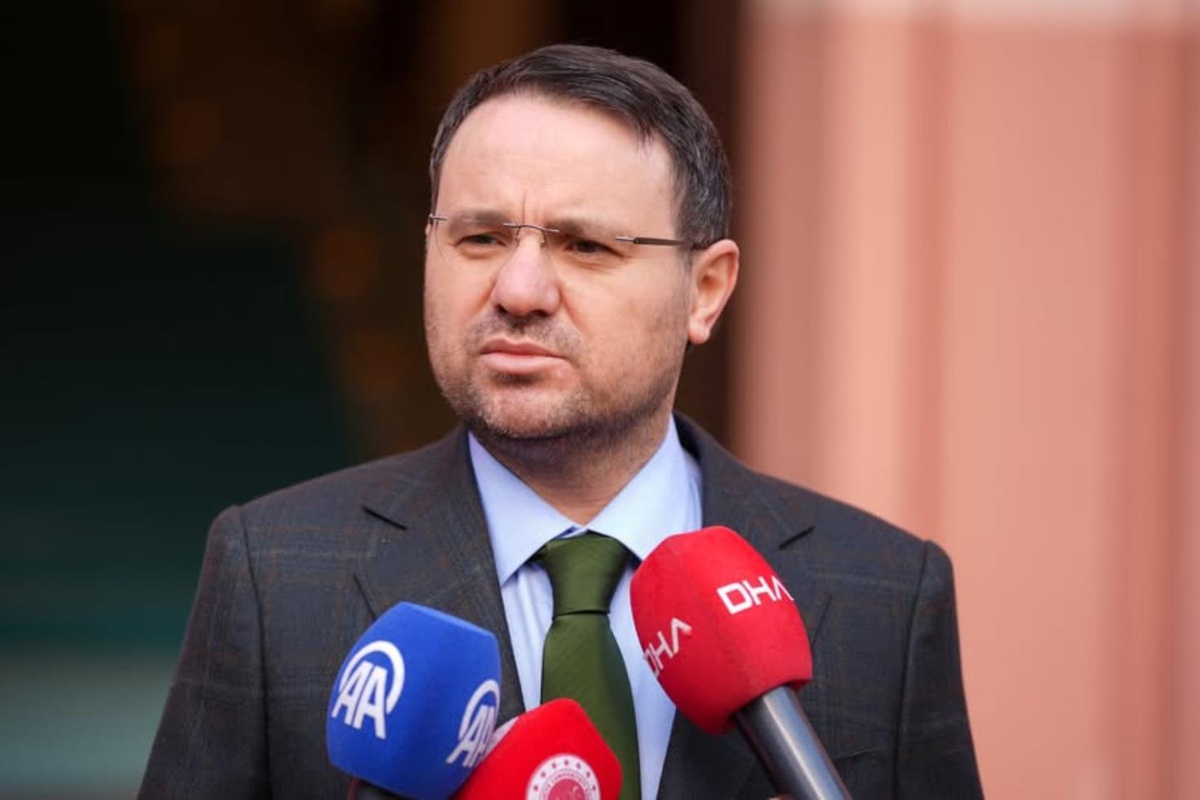 Bakan Gürlek, Uğur Mumcu\'nun ailesiyle görüşecek