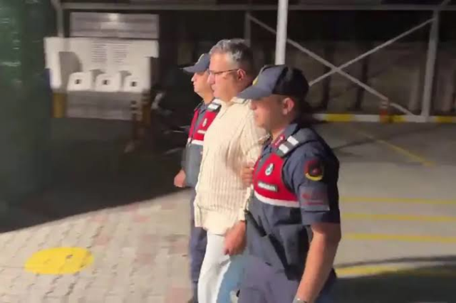 Cem Küçük'ün tutuklandığı soruşturma büyüyor! Gazeteci Tahir Sarıkaya da gözaltına alındı
