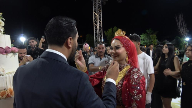 Damada yaklaşık 20 milyon TL, geline kilolarca altın takıldı