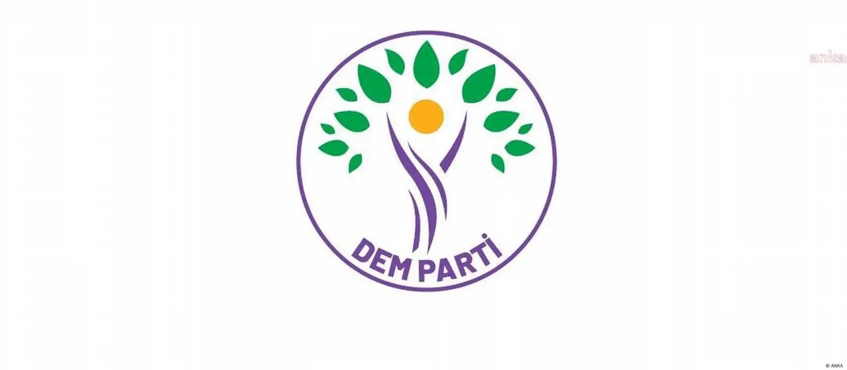 Öcalan\'dan Demokrasi Vurgusu