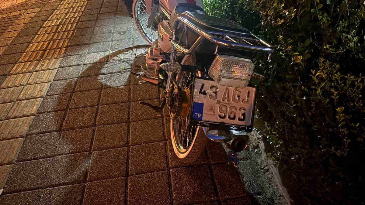 Tavşanlı\'da Motosiklet Kazası: 1 Yaralı