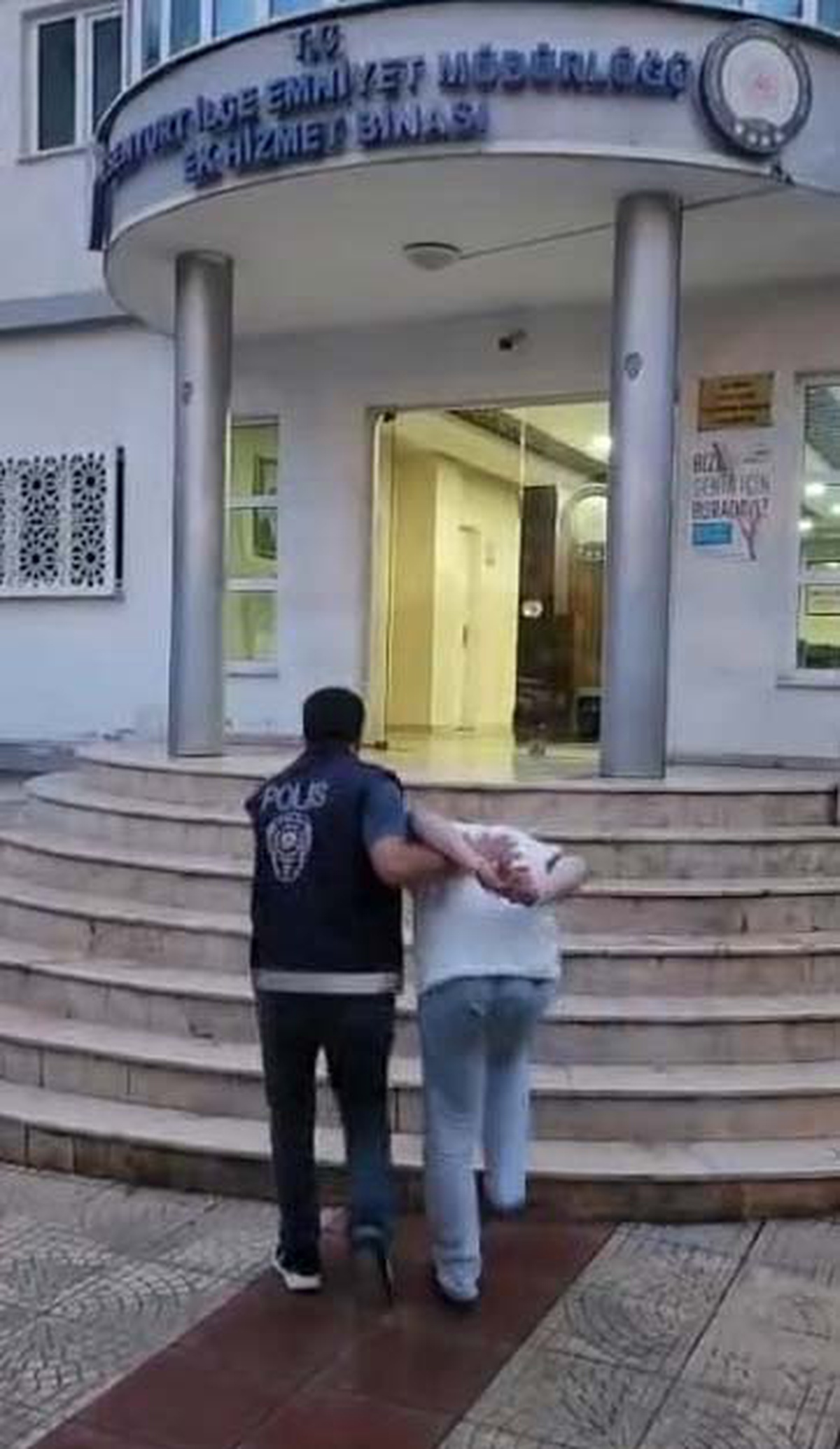 Esenyurt\'ta Uyuşturucu Operasyonu