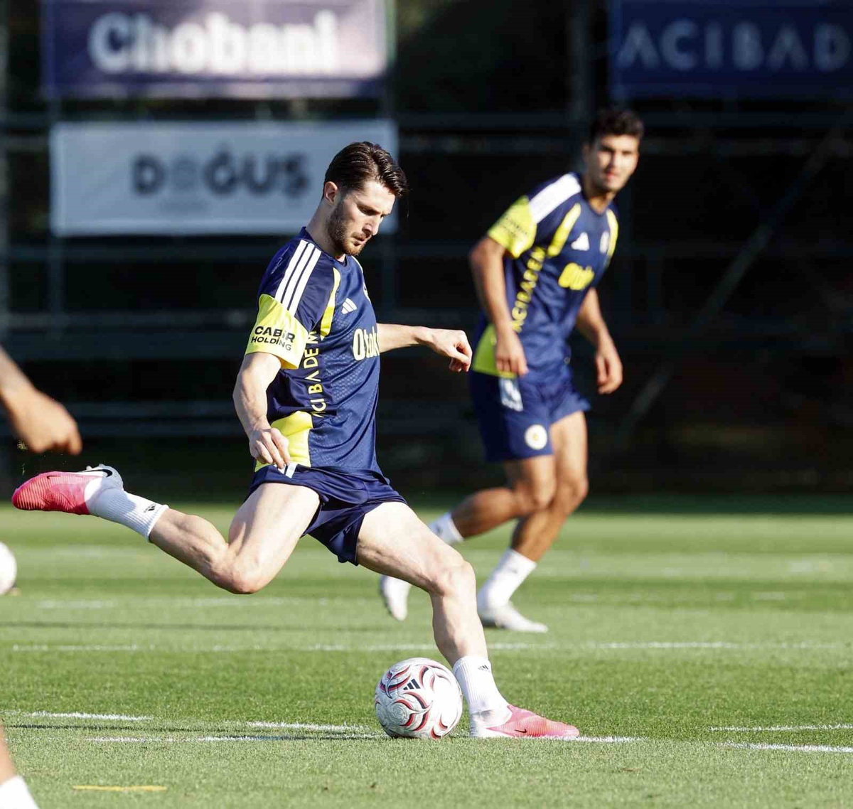 Fenerbahçe, Sturm Graz Maçına Hazırlanıyor