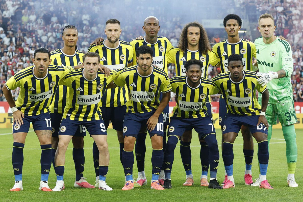 Fenerbahçe\'de 2 yıldız isme Sturm Graz maçında kesik