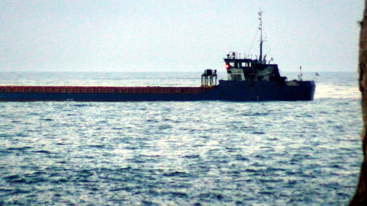 Ukrayna\'da Vurulan Gemi Zonguldak\'a Getirildi