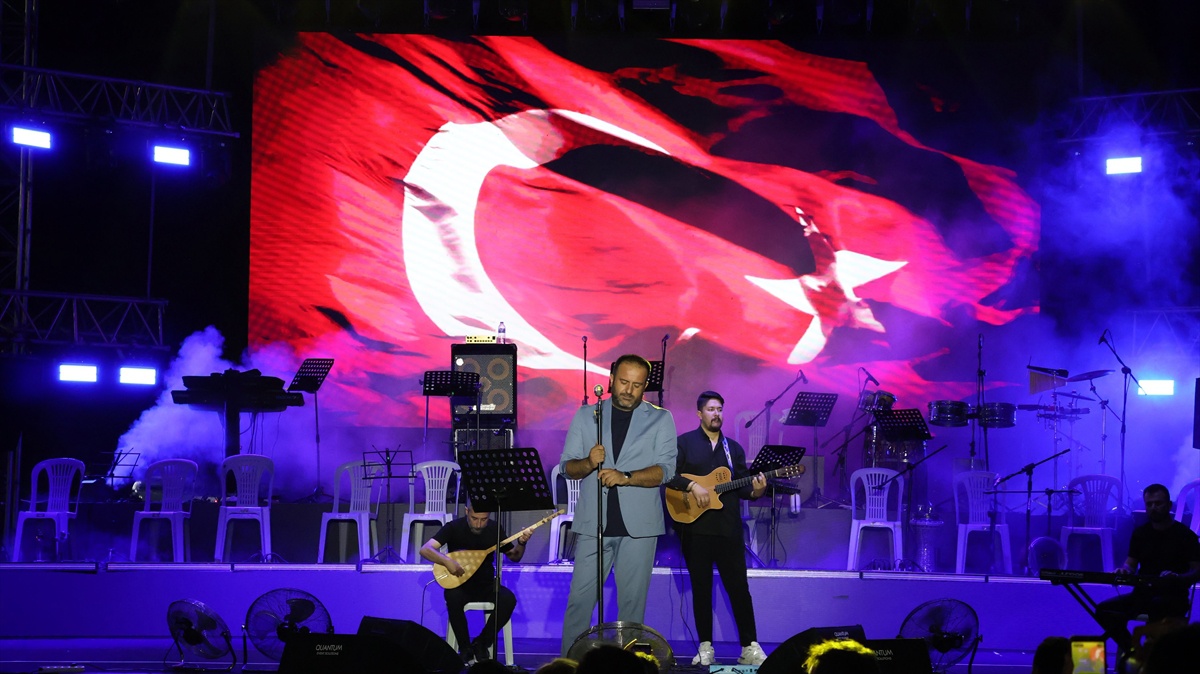 8. Uluslararası Türk Dünyası Şöleni Sona Erdi