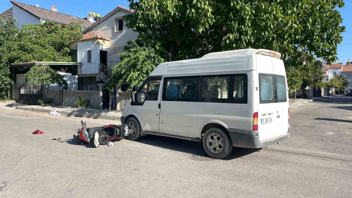Karaman\'da Trafik Kazası: 2 Yaralı