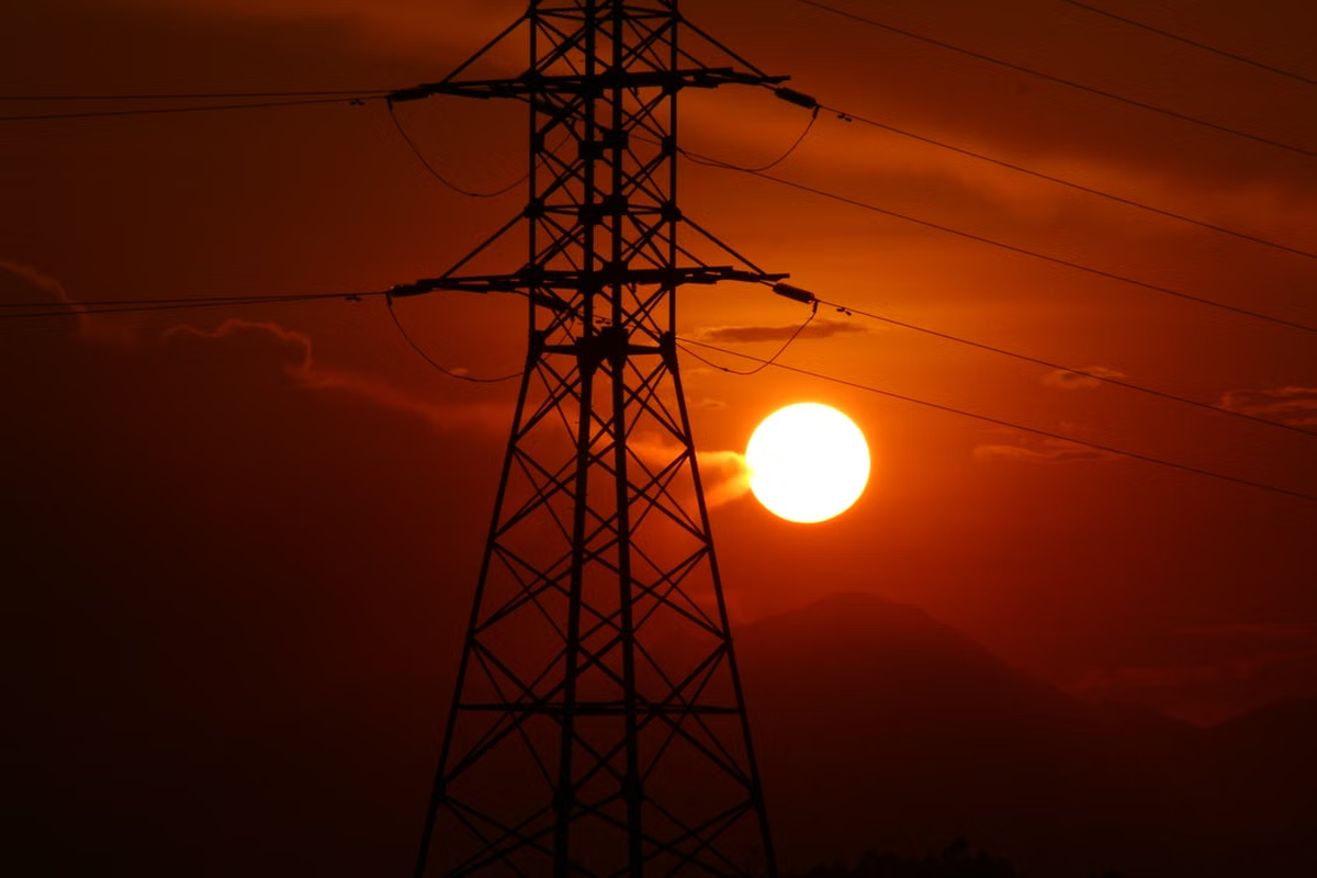 Küba\'da Elektrik Şebekesi Yine Çöktü