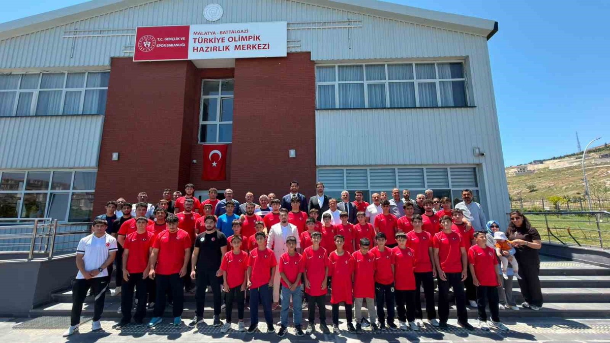 Malatya\'dan 7 Güreşçi Milli Takıma Davet