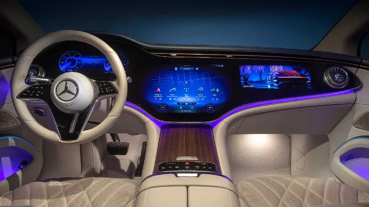 Mercedes-Benz\'ten Düğmeli Yenilik
