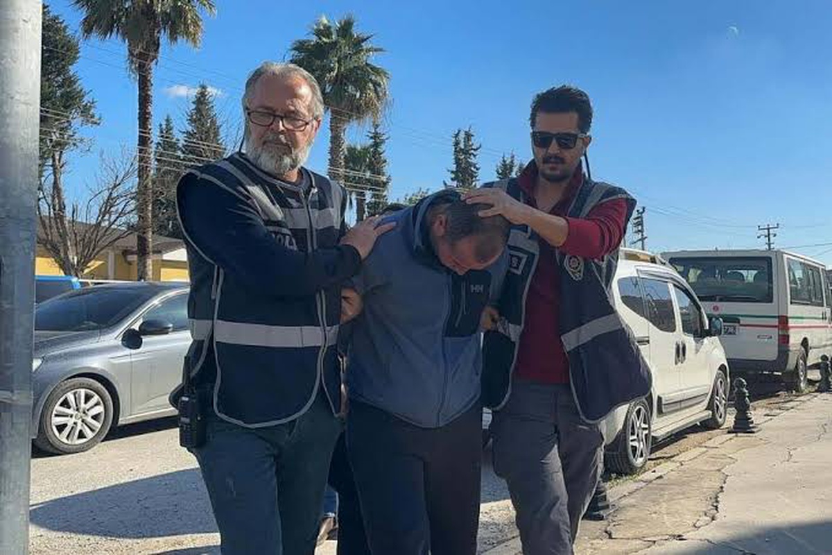 Boşanma Aşamasındaki Kadın Bıçakla Öldürüldü