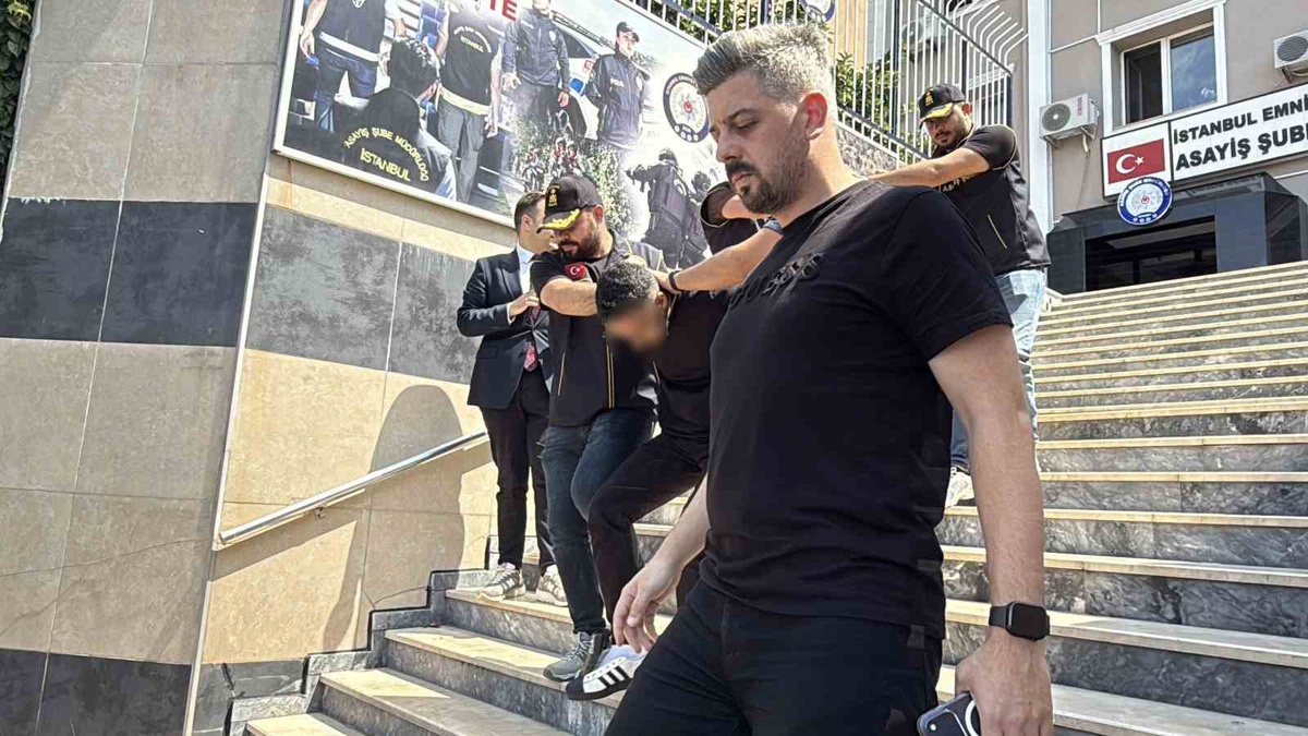 Pendik\'te Silahlı Saldırı: İş Adamı Hayatını Kaybetti