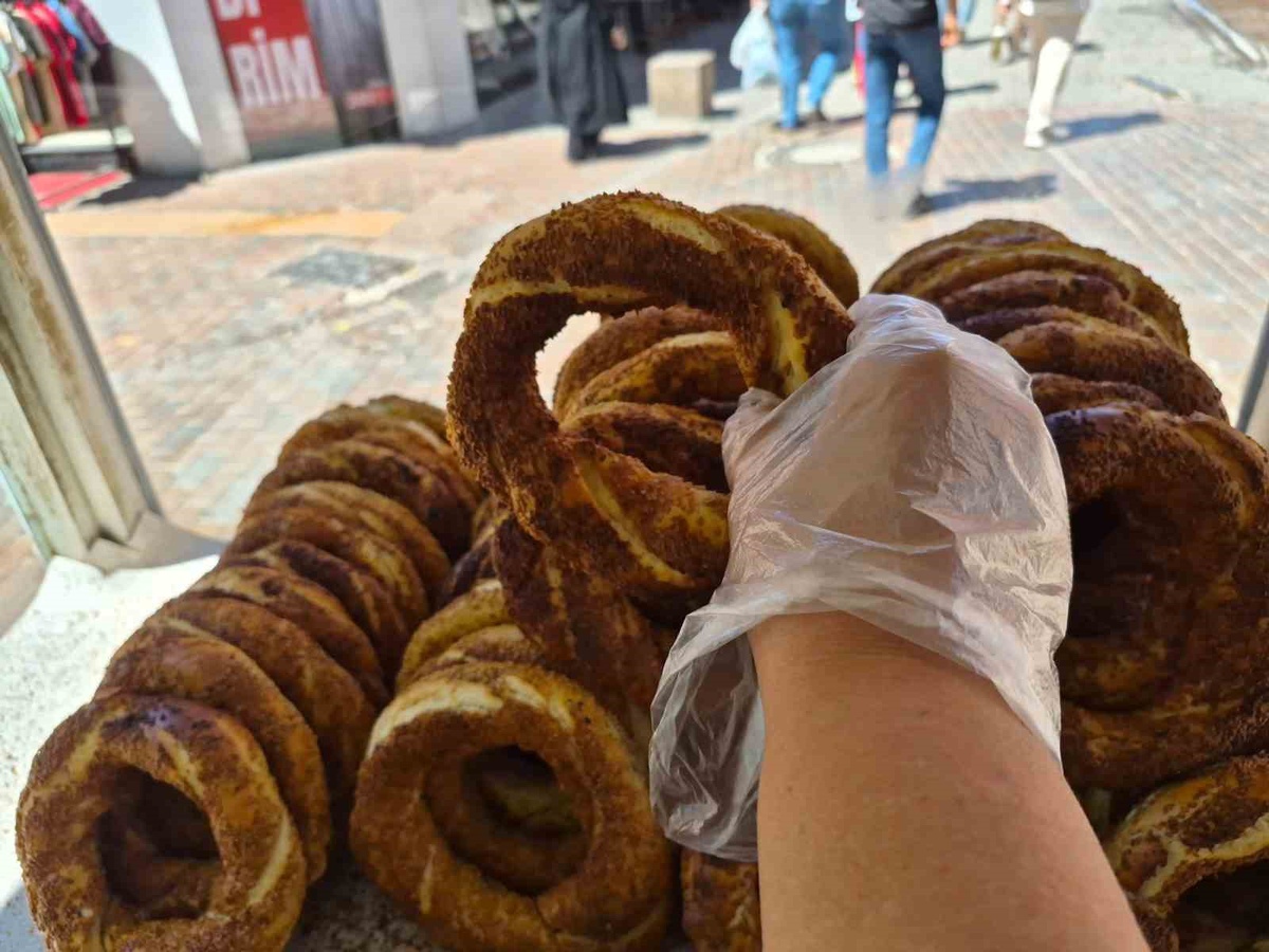 Esnaflık ve Sabır: Elvan Dönmez\'in Mesajı