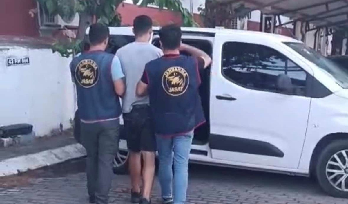 12 Suçtan Aranan Firari Hükümlü Yakalandı