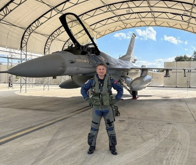 Alper Gezeravcı albaylıktan tuğgeneralliğe terfi etti