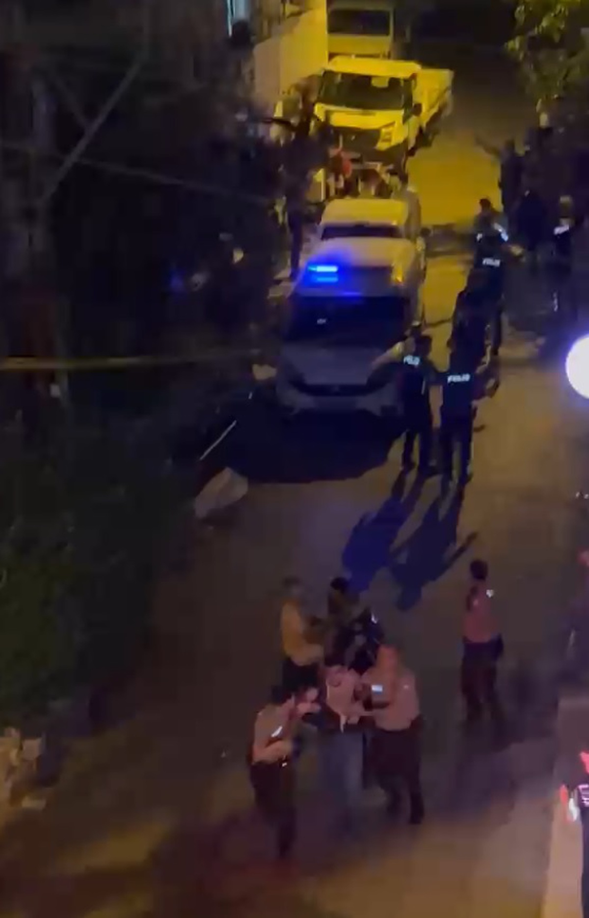 Mersin\'de Balkonda İzlerken Vuruldu