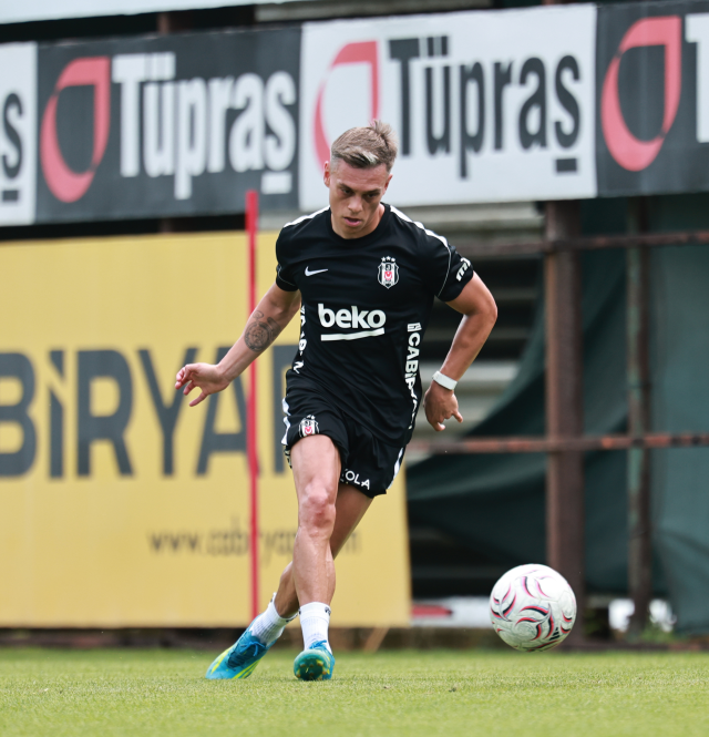 Beşiktaş'ta Trossard krizi: Antrenmana çıktı ama...