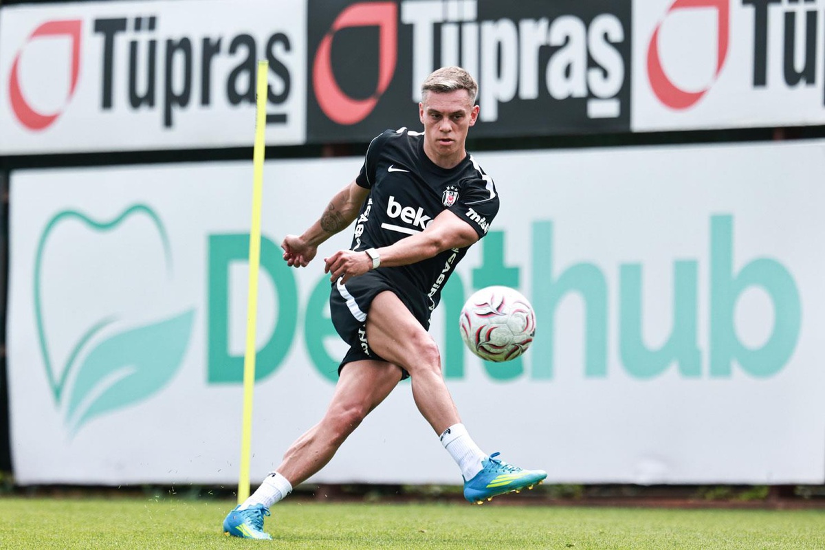 Beşiktaş\'ta Trossard krizi: Antrenmana çıktı ama...