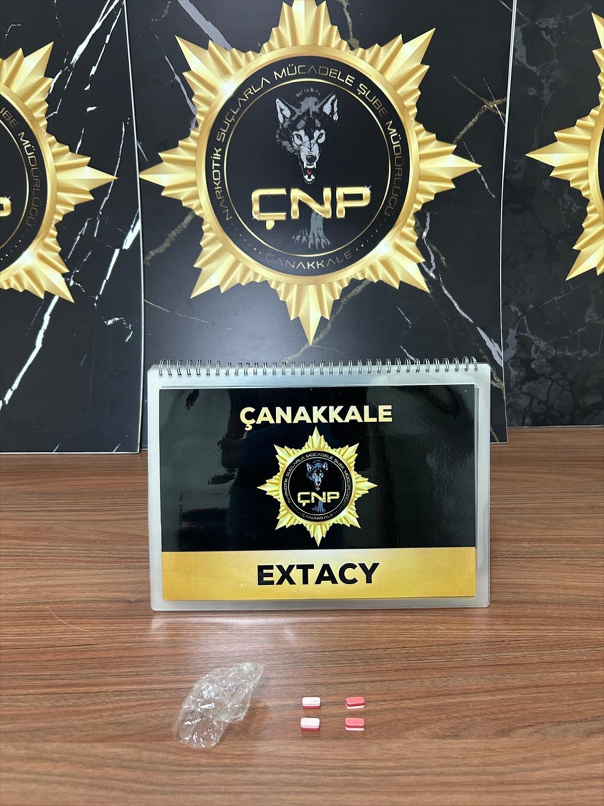 Çanakkale\'de 12 Şüpheli Tutuklandı