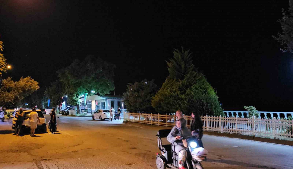 Cide\'de Motosiklet - Otomobil Çarpıştı