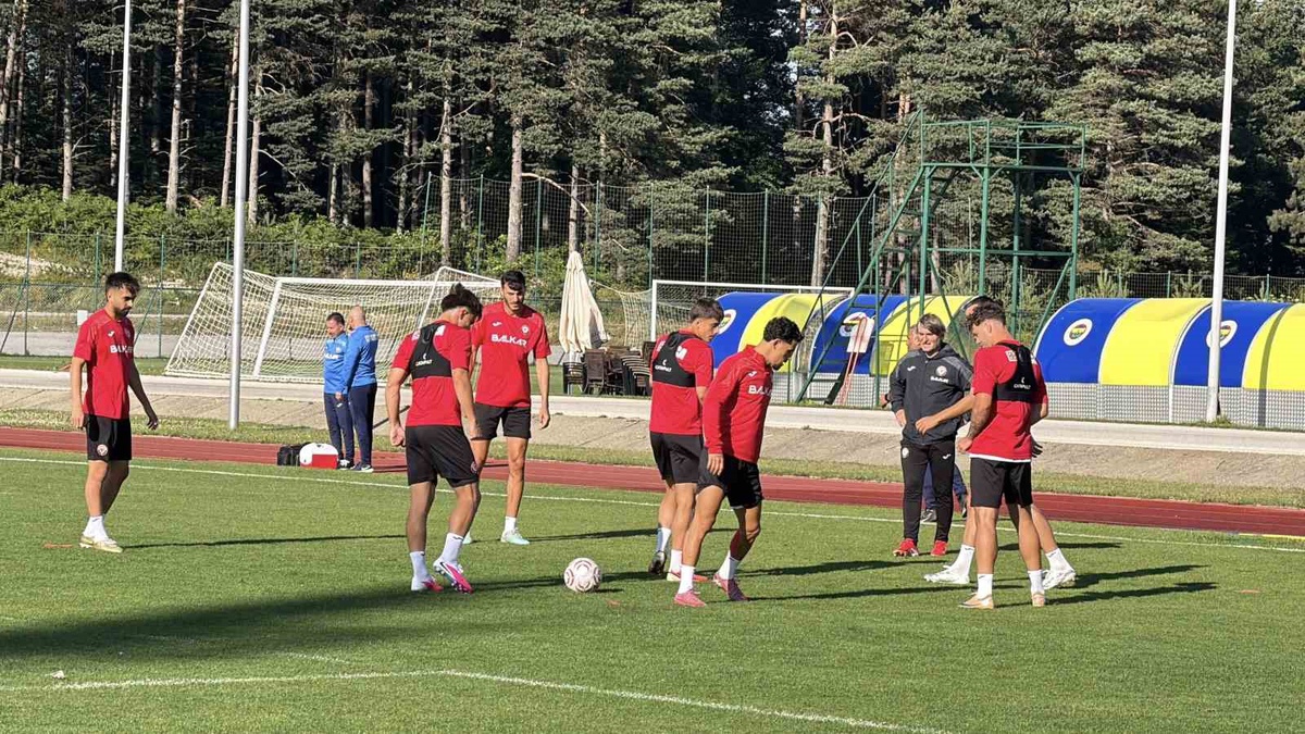 Çorum FK, Topuk Yaylası\'nda Kamp Yapıyor