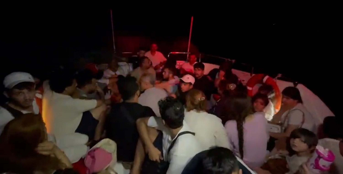 Datça açıklarında 36 kaçak göçmen kurtarıldı
